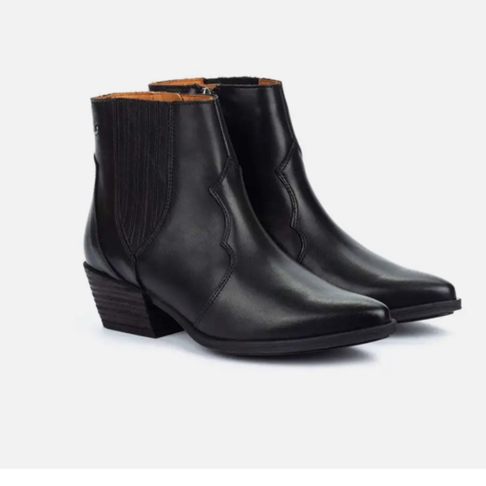 Pikolinos VERGEL Leather Ankle Boots